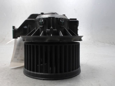 MOTEUR VENTILATEUR CHAUFFAGE FORD FIESTA 2008-