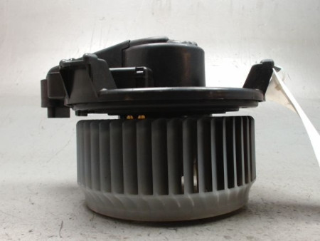 MOTEUR VENTILATEUR CHAUFFAGE TOYOTA VERSO