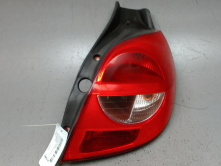 FEU ARRIERE DROIT RENAULT CLIO III 2005-