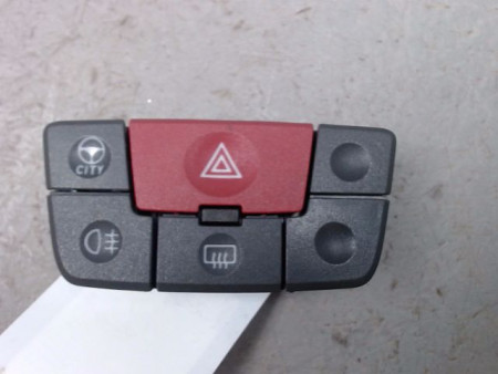 BOUTON DE WARNING FIAT PANDA 2003-