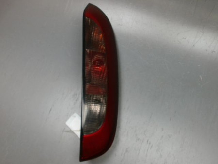 FEU ARRIERE DROIT OPEL CORSA 03-06