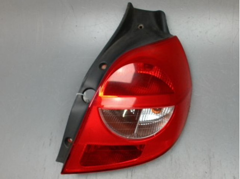 FEU ARRIERE DROIT RENAULT CLIO III 2005-