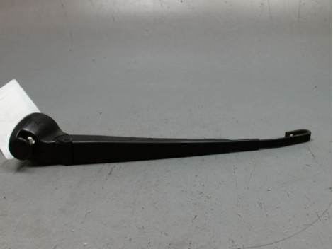 BRAS ESSUIE-GLACE ARRIERE VOLKSWAGEN GOLF IV 98-2004