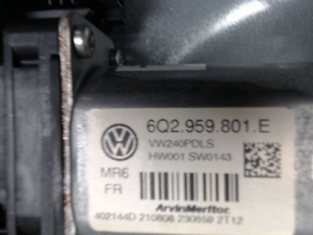 MECANISME+MOTEUR LEVE-GLACE AVANT DROIT VOLKSWAGEN POLO 2005-