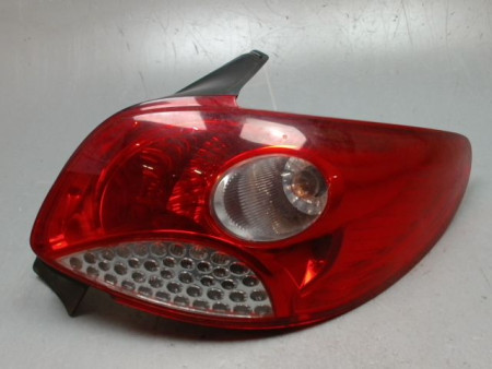 FEU ARRIERE DROIT PEUGEOT 206+ 2009-