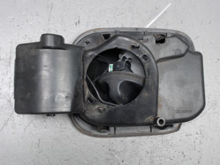 VOLET DE TRAPPE CARBURANT RENAULT CLIO