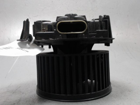 MOTEUR VENTILATEUR CHAUFFAGE RENAULT CLIO III 2009-