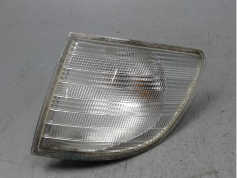 CLIGNOTANT GAUCHE MERCEDES VITO COMBI 96-03