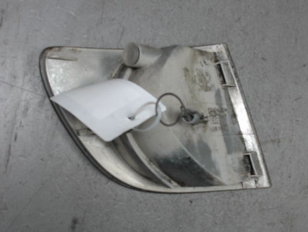 CLIGNOTANT GAUCHE MERCEDES VITO COMBI 96-03