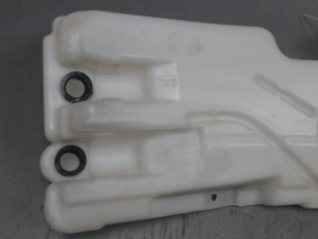 RESERVOIR LAVE-GLACE AVANT TOYOTA RAV4 2000-