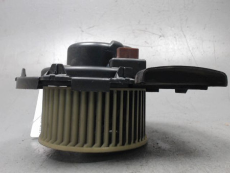 MOTEUR VENTILATEUR CHAUFFAGE PEUGEOT 106 96-2003