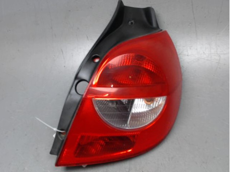 FEU ARRIERE DROIT RENAULT CLIO III 2005-