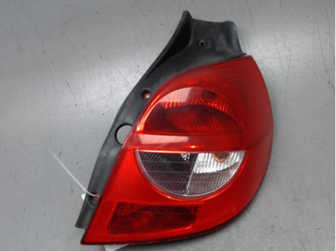 FEU ARRIERE DROIT RENAULT CLIO III 2005-