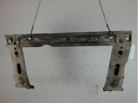 TRAVERSE INFERIEURE ARMATURE AVANT RENAULT MEGANE 2 PHASE 1 GASOIL