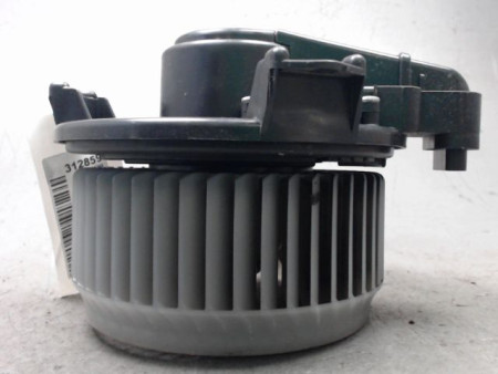 MOTEUR VENTILATEUR CHAUFFAGE TOYOTA AURIS 2007-