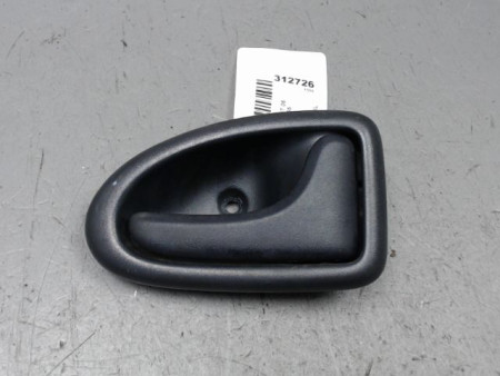 POIGNEE INTERIEURE PORTE AVANT DROIT RENAULT CLIO II PH.2 01-06