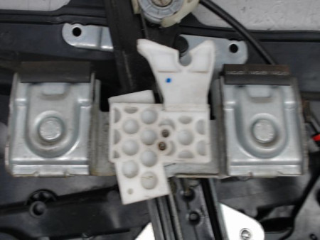 MECANISME+MOTEUR LEVE-GLACE AVANT DROIT FORD FUSION 2005-