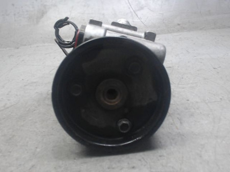 POMPE DIRECTION ASSISTEE NISSAN INTERSTAR MOYEN L2H2 2003-