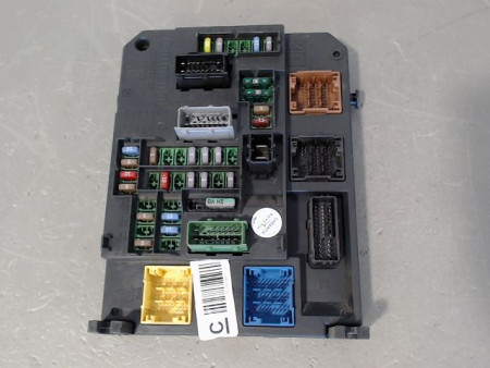 BOITIER GESTION HABITACLE CITROEN C4 2010-