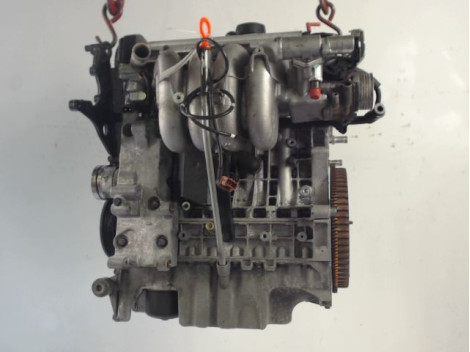 MOTEUR ESSENCE VOLVO S40 -2000 1.6