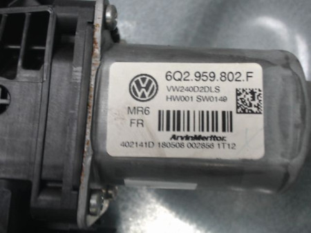 MECANISME+MOTEUR LEVE-GLACE AVANT GAUCHE VOLKSWAGEN POLO 2005-