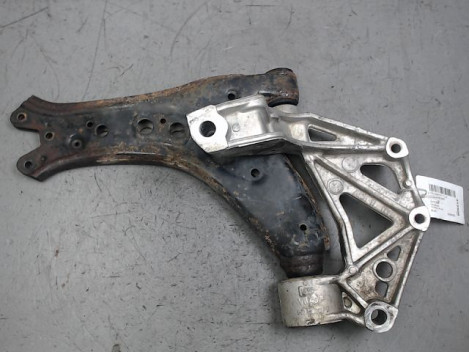 TRIANGLE INFERIEUR AVANT GAUCHE VOLKSWAGEN POLO 2005-