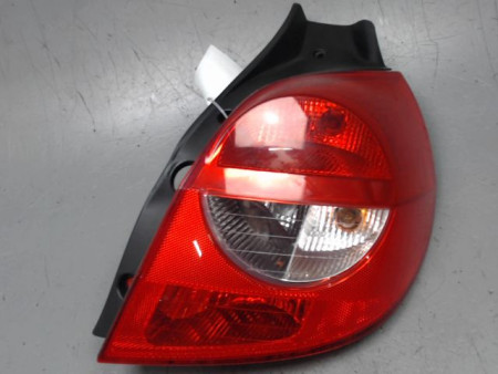 FEU ARRIERE DROIT RENAULT CLIO III 2005-