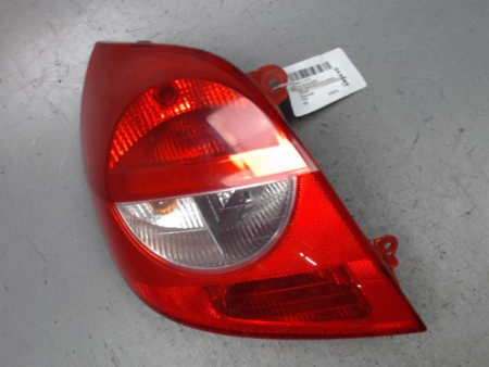 FEU ARRIERE GAUCHE  RENAULT CLIO III 2005-