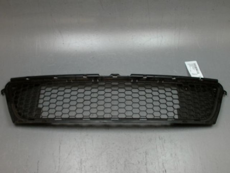 GRILLE PARE-CHOC AVANT DACIA SANDERO 2008-