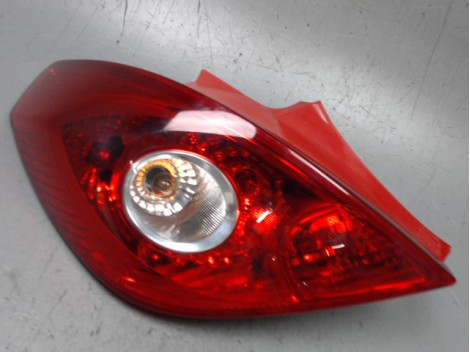 FEU ARRIERE GAUCHE  OPEL CORSA 06-09