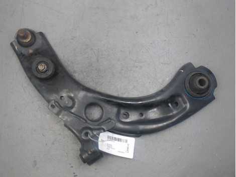 TRIANGLE INFERIEUR AVANT DROIT MAZDA CX-30