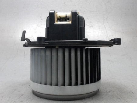 MOTEUR VENTILATEUR CHAUFFAGE PEUGEOT PARTNER