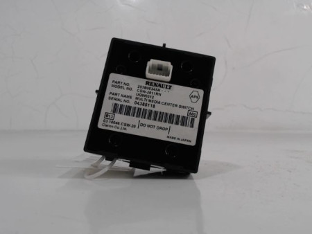 COMMANDE GPS RENAULT SCENIC III 2009-