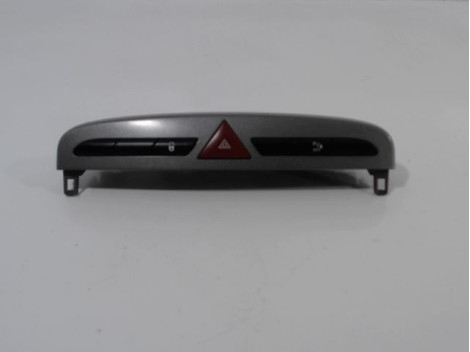 BOUTON DE WARNING PEUGEOT 308 2007-