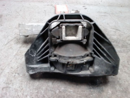 SUPPORT MOTEUR RENAULT MEGANE 1.5 dCi 95