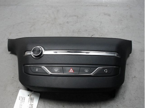 BOUTON DE WARNING PEUGEOT 308