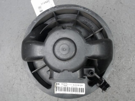 MOTEUR VENTILATEUR CHAUFFAGE TOYOTA AYGO 5P