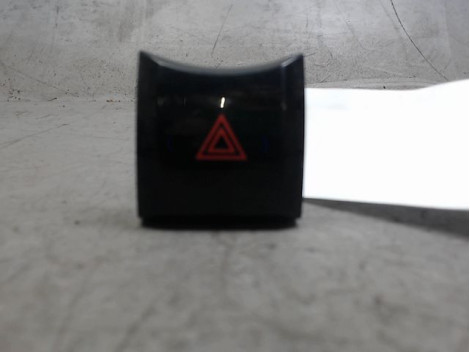 BOUTON DE WARNING PEUGEOT ION