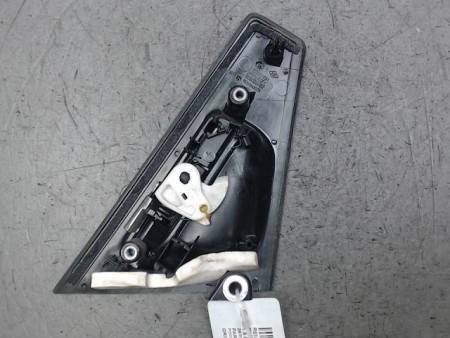 POIGNEE EXTERIEURE PORTE ARRIERE DROIT RENAULT CLIO IV 2012-