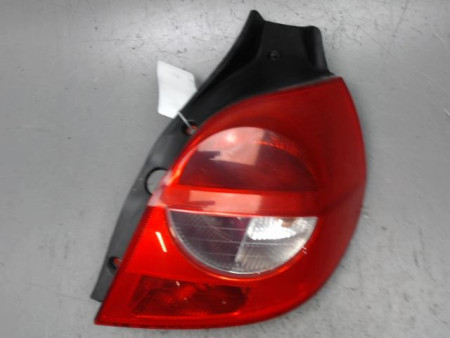 FEU ARRIERE DROIT RENAULT CLIO III 2005-