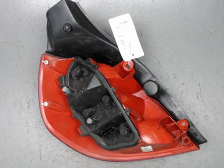 FEU ARRIERE DROIT RENAULT CLIO III 2005-