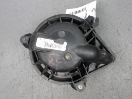 MOTEUR VENTILATEUR CHAUFFAGE OPEL VIVARO