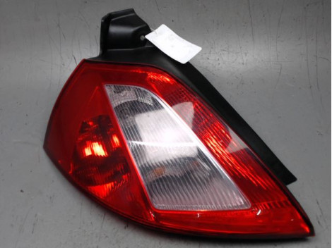 FEU ARRIERE GAUCHE  RENAULT MEGANE II PH2 2006-