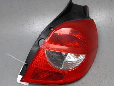 FEU ARRIERE DROIT RENAULT CLIO III 2005-