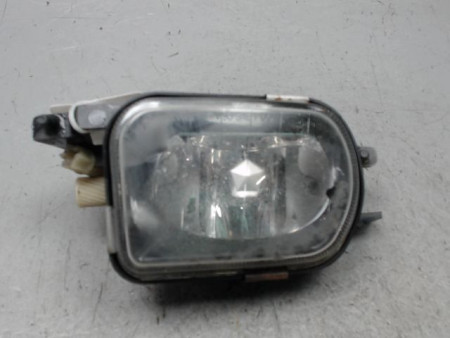 PHARE ANTIBROUILLARD AVANT GAUCHE MERCEDES CLASSE C 2004-