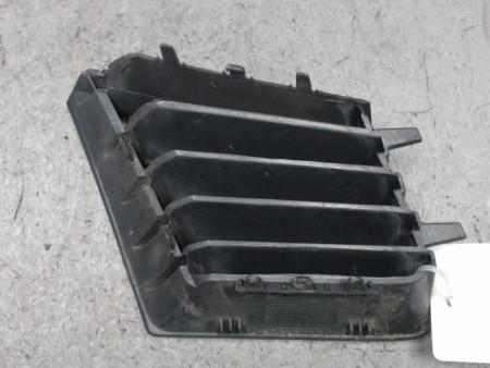 GRILLE CALANDRE GAUCHE SEAT CORDOBA 2002-