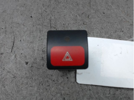 BOUTON DE WARNING CITROEN XANTIA 97-2002