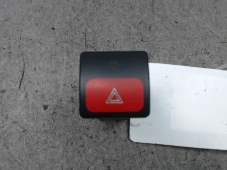 BOUTON DE WARNING CITROEN XANTIA 97-2002