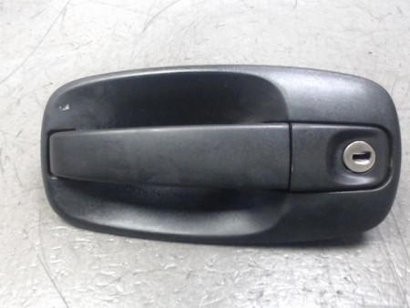 POIGNEE EXTERIEURE PORTE AVANT GAUCHE RENAULT TRAFIC CN L1H1 1000KG 2001-