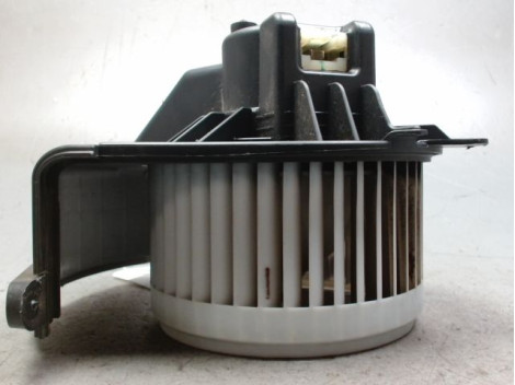 MOTEUR VENTILATEUR CHAUFFAGE RENAULT KANGOO